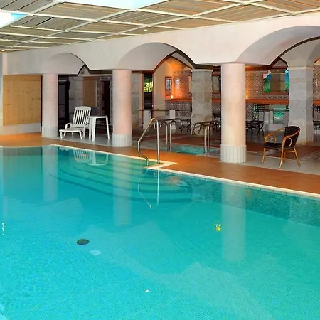 Aux Meubles Du Manoir Апарт-отель Экс-ле-Бен