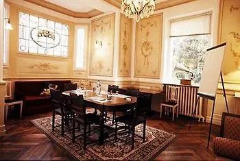 Апарт-отель Aux Meubles Du Manoir