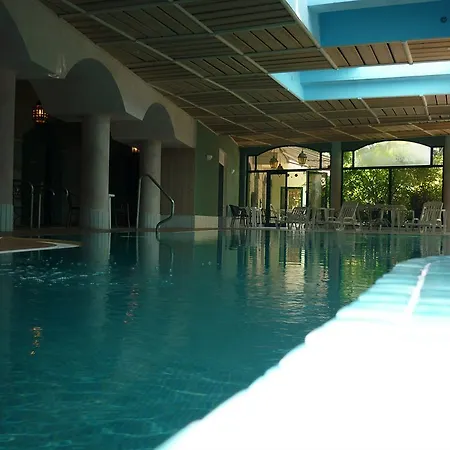 Aux Meubles Du Manoir Aix-les-Bains
