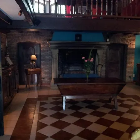 Aux Meubles Du Manoir Aix-les-Bains