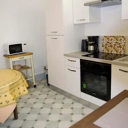Aux Meubles Du Manoir Апарт-отель Экс-ле-Бен