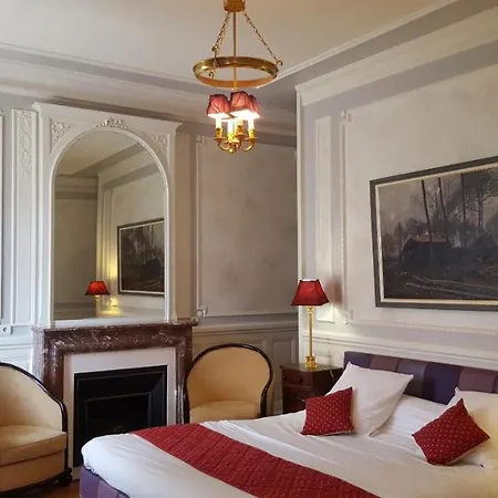 Aux Meubles Du Manoir Lägenhetshotell 3*