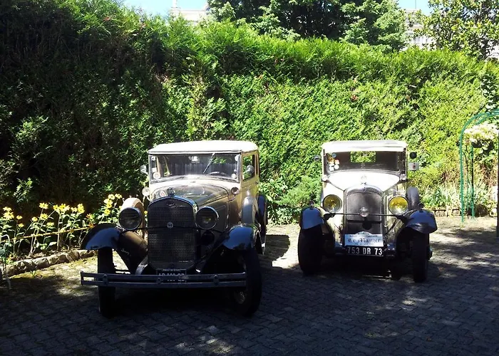 Aux Meubles Du Manoir Lägenhetshotell Aix-les-Bains