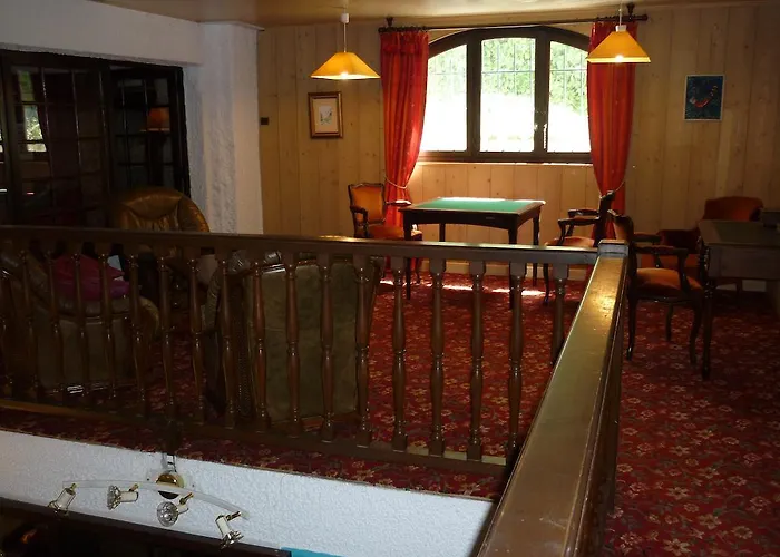 Aux Meubles Du Manoir Lägenhetshotell