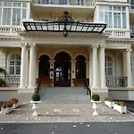 Aux Meubles Du Manoir Aparthotel