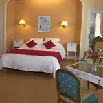 Aparthotel Aux Meubles Du Manoir 3*