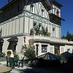 Aux Meubles Du Manoir アパートホテル 3*