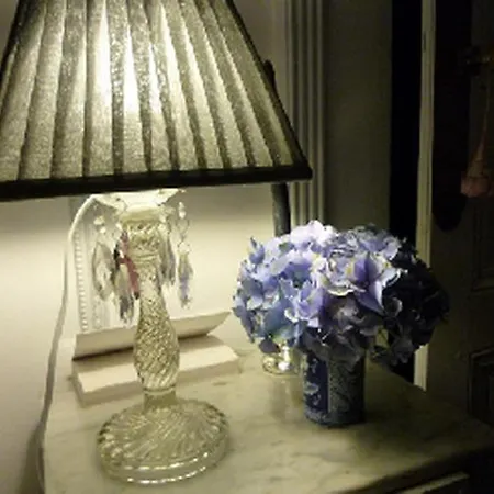 Aux Meubles Du Manoir 아파트호텔 3*