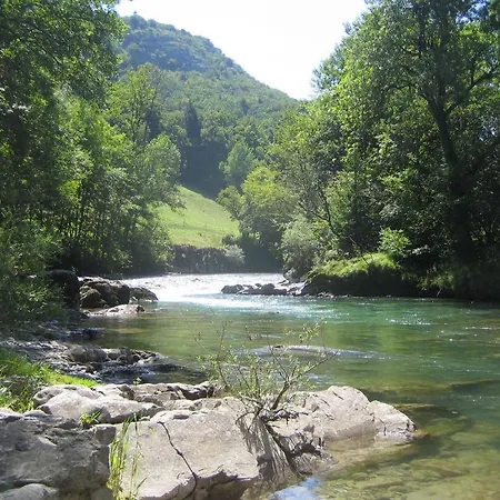 Aux Meubles Du Manoir Апарт-отель