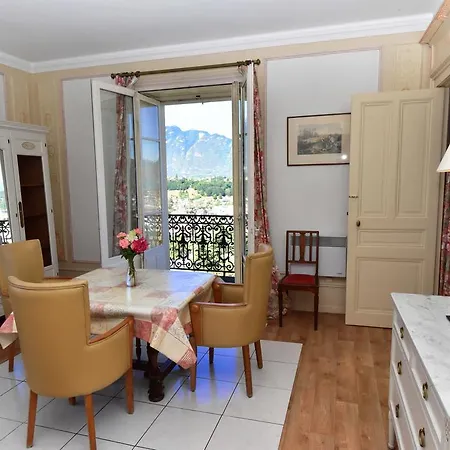 Апарт-отель Aux Meubles Du Manoir Экс-ле-Бен