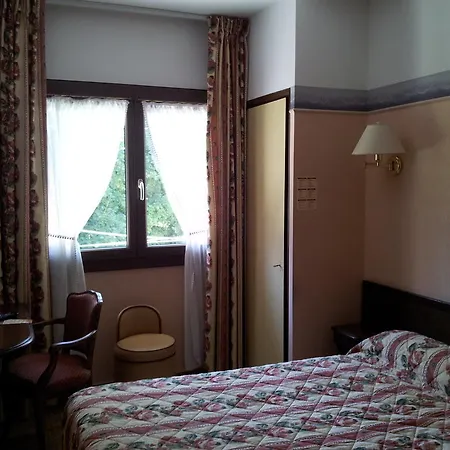 Апарт-отель Aux Meubles Du Manoir