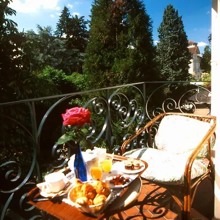 Апарт-отель Aux Meubles Du Manoir Экс-ле-Бен