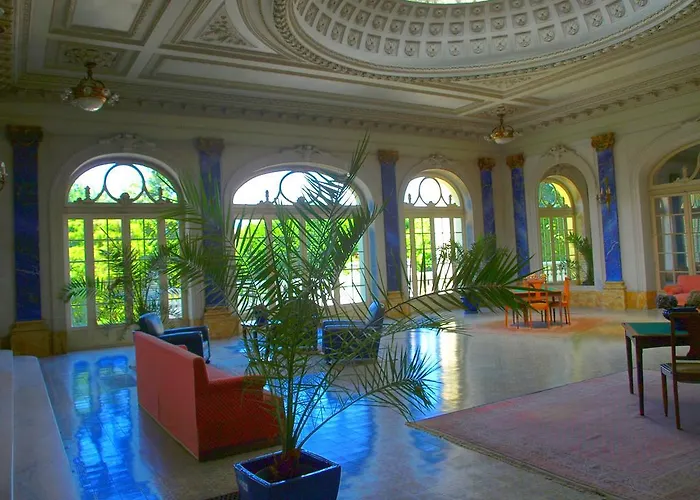 Aux Meubles Du Manoir アパートホテル 3*